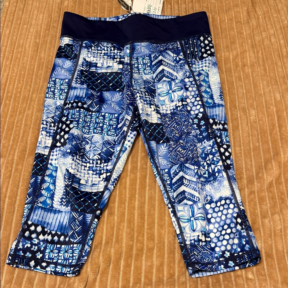 Tommy bahama crop legging sample  small